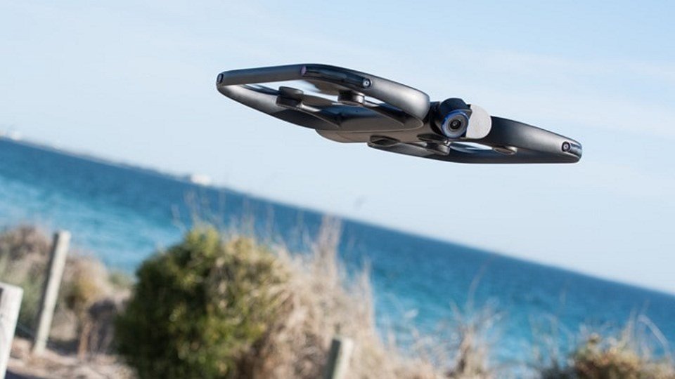 Skydio R1 Review: Autonomous, Self-Flying, And Intelligent 4K Drone ...